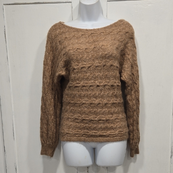 Abercrombie & Fitch Sweaters - ABERCROMBIE & FITCH SWEATER SIZE XS...  #7455